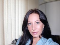 angela - Alder 26